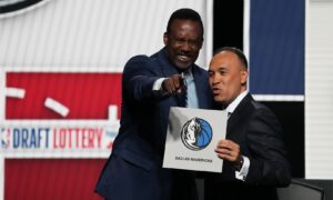 Dallas récupère le 1st pick de la draft !