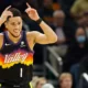 Plus gros salaire de l'histoire Booker retera aux suns